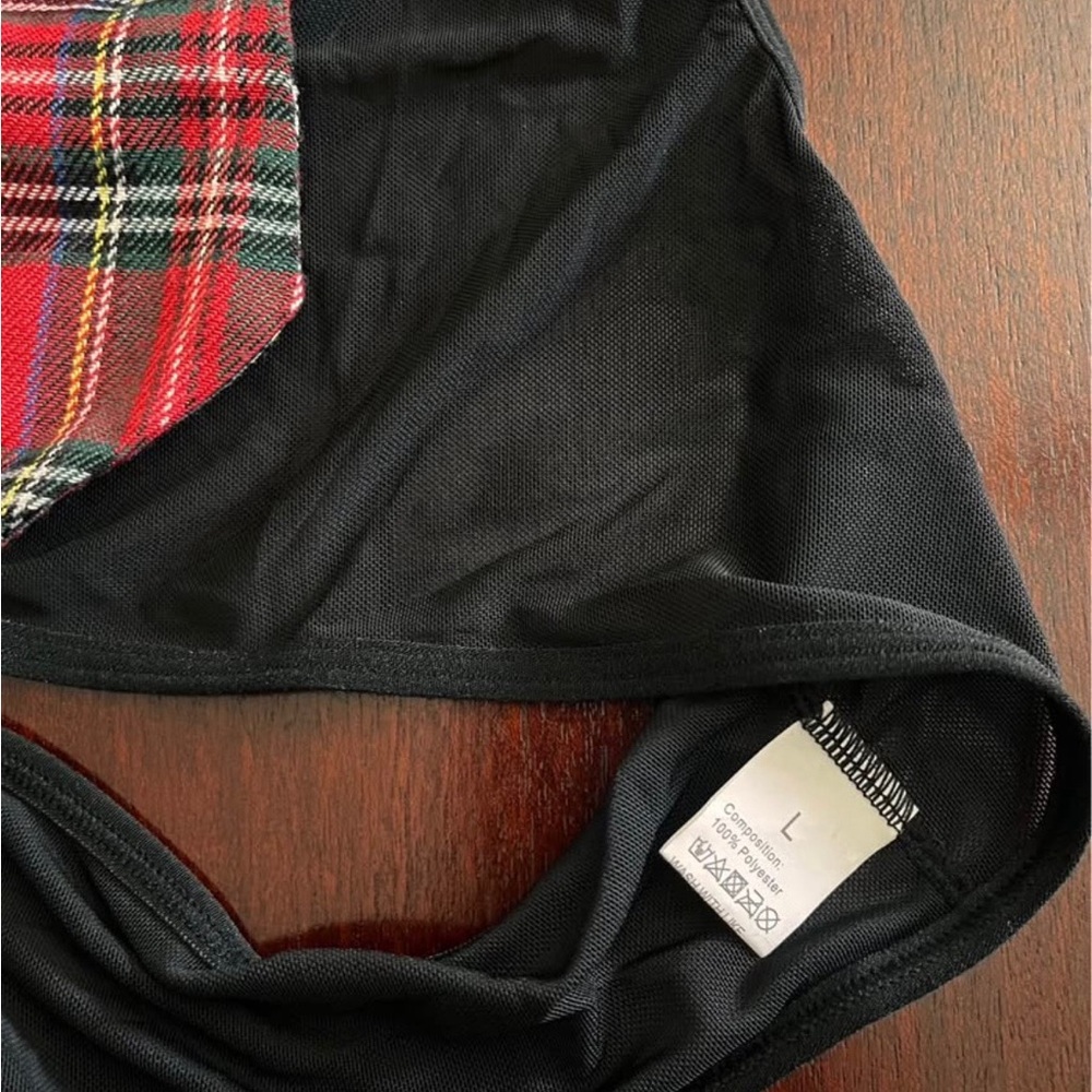 Lingerie - Picture 3 of 3
